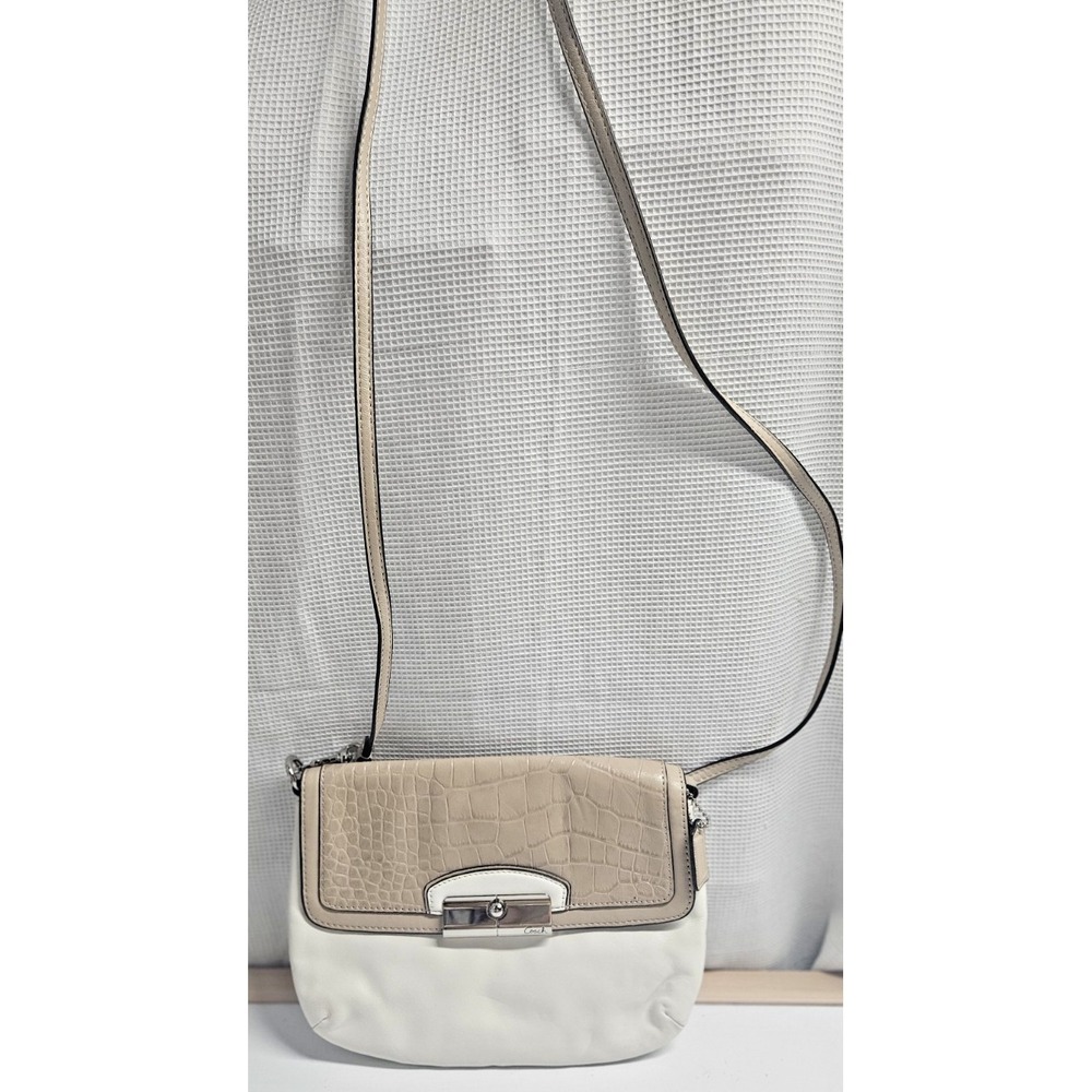 COACH Kristin‎ white handbag tan crocodile leather flap shoulder bag